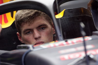 Verstappen not looking forward to “ugly” Halo in F1