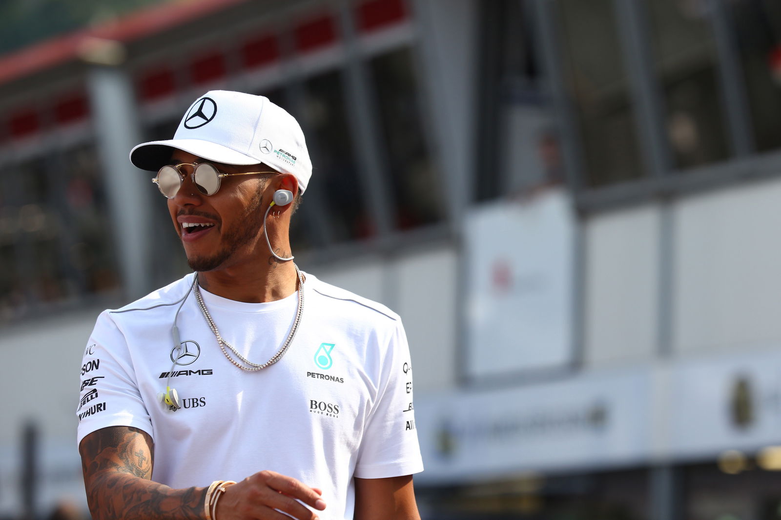 Brown warns Liberty against bowing to Mercedes, Ferrari