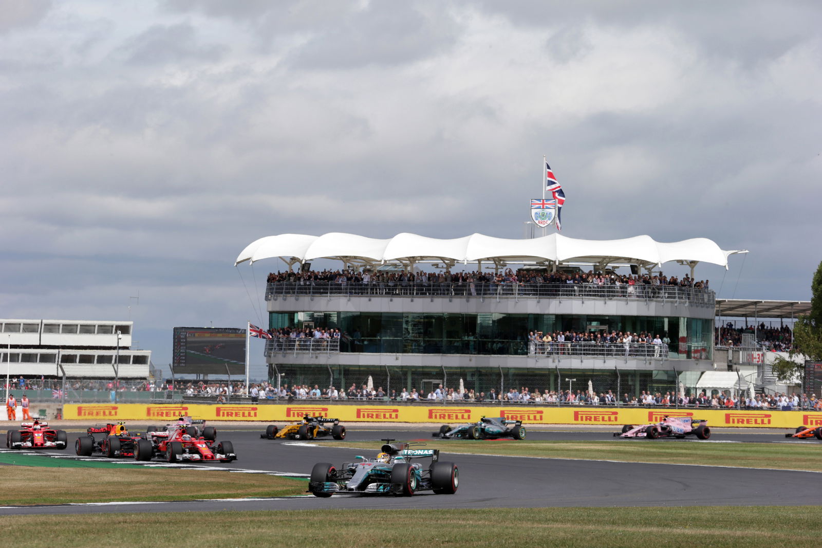 F1 Friday practice format ‘open to discussion’, says Brawn