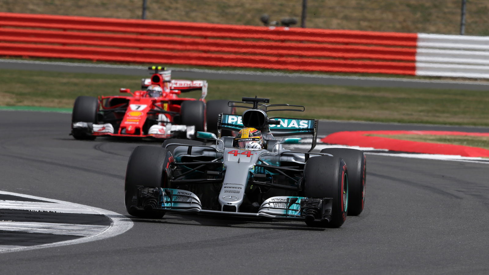 Hamilton expects Ferrari to remain strong through final six F1 races