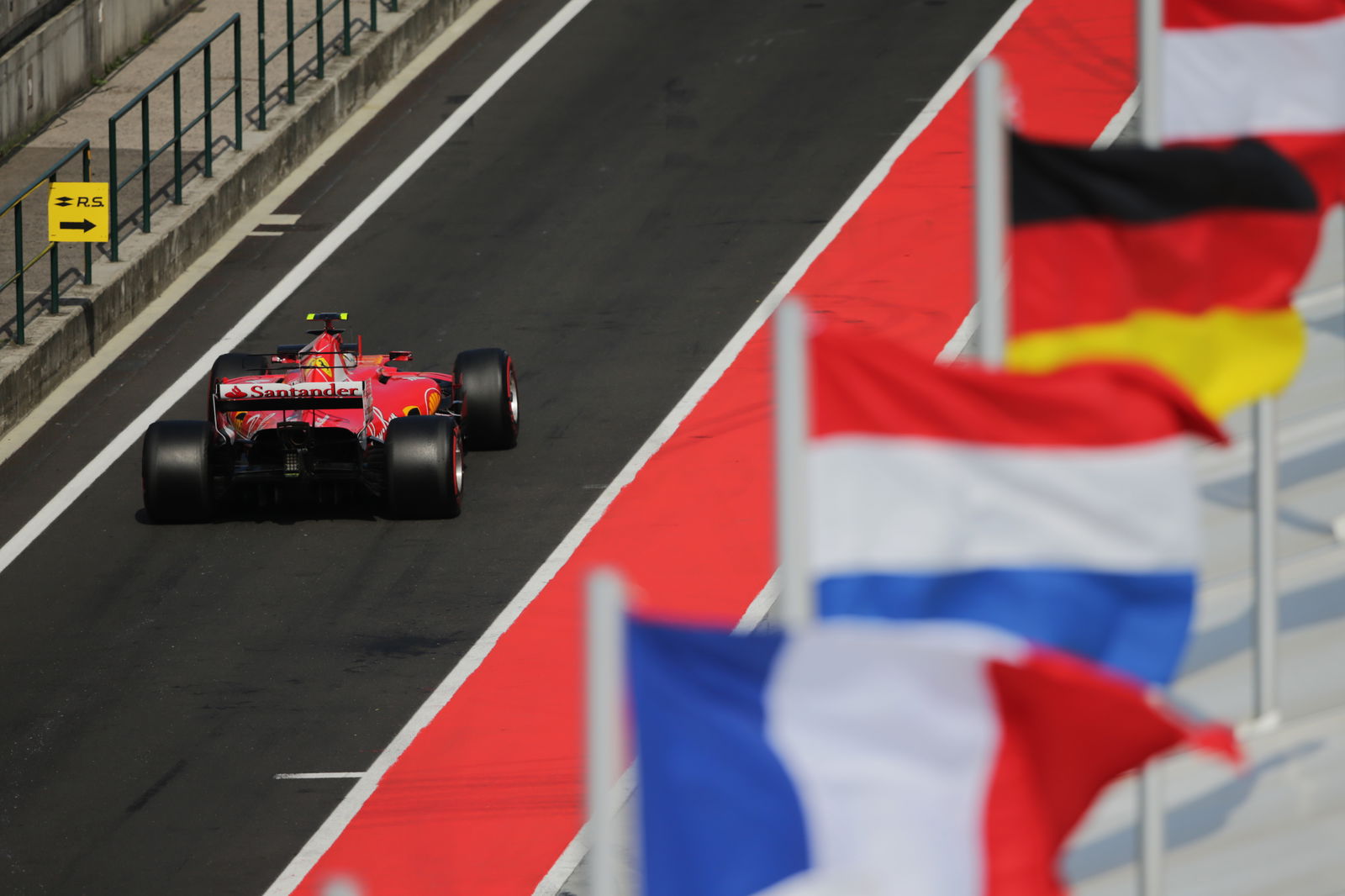 Ricciardo remains wary of Renault engine ‘vulnerabilities’