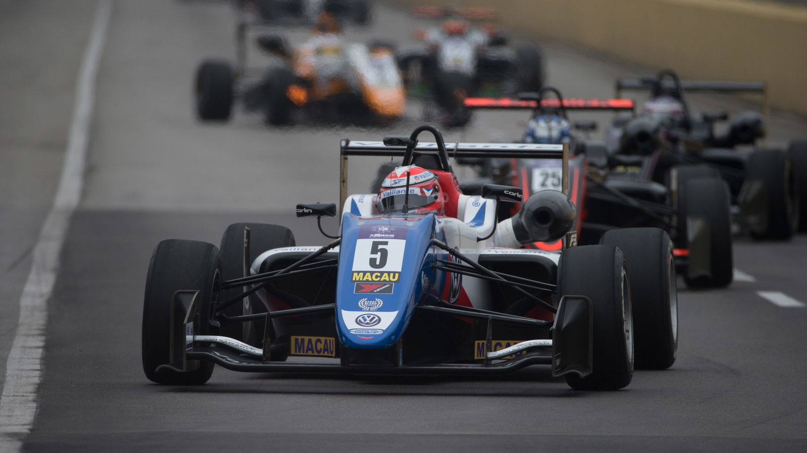 Renault junior Fenestraz to make GP3 debut in Sochi