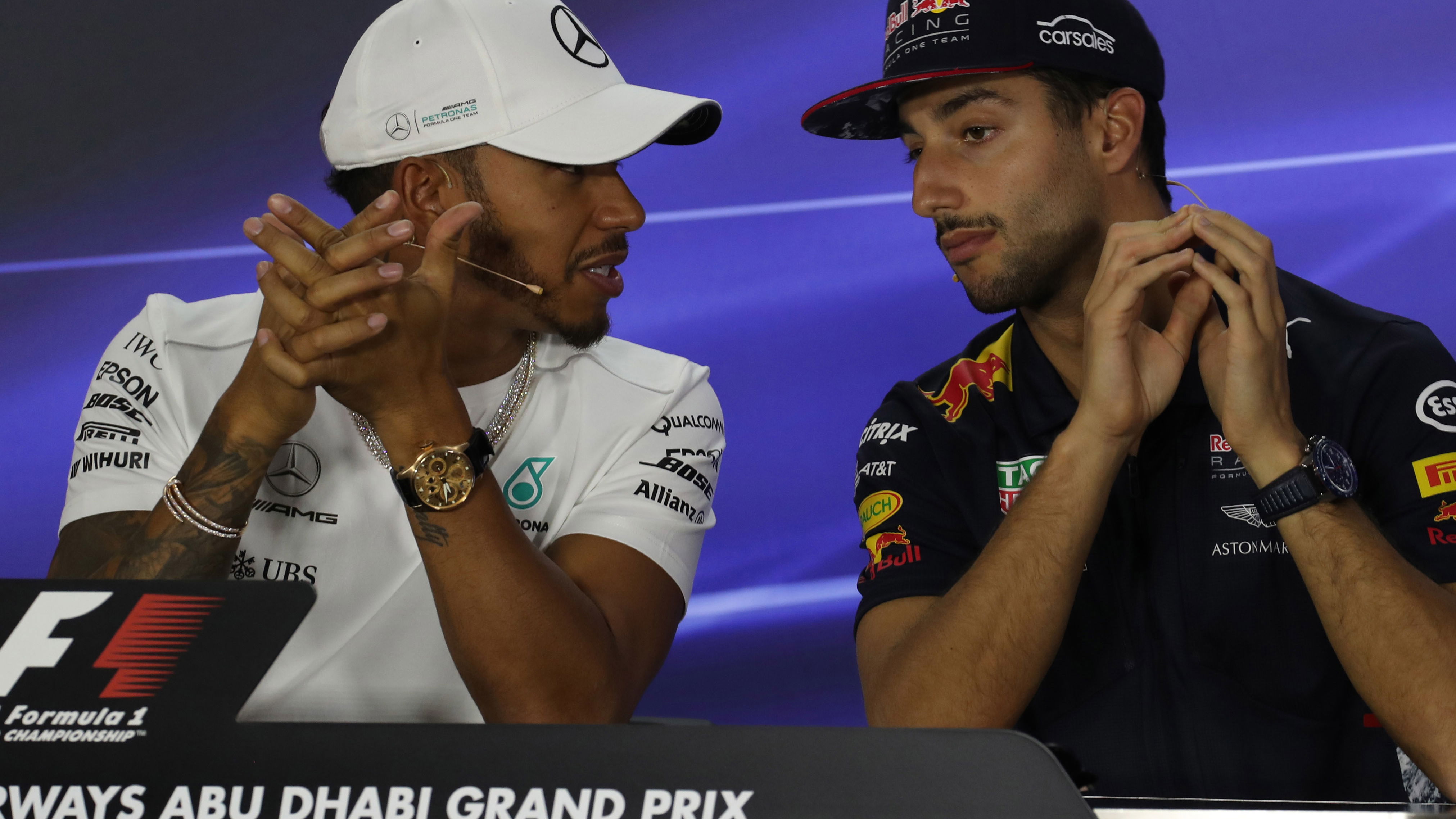 Daniel Ricciardo, Lewis Hamilton,