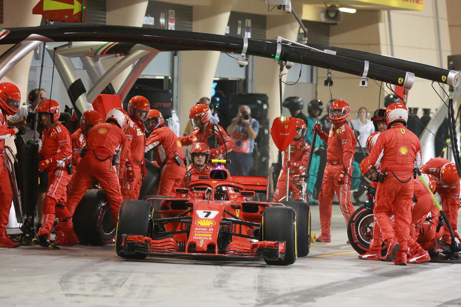 How to follow and watch F1 pre-season testing LIVE
