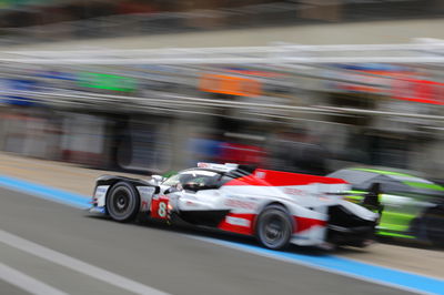 Toyota, Alonso di tiang sementara untuk Le Mans