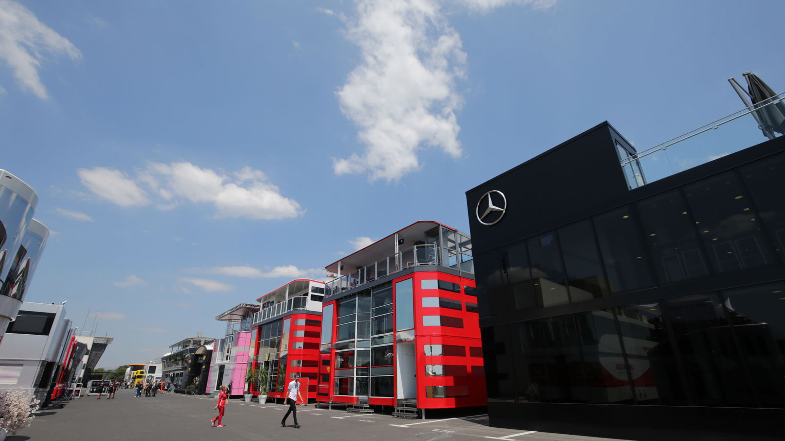 F1 Paddock Notebook - GP Prancis Jumat