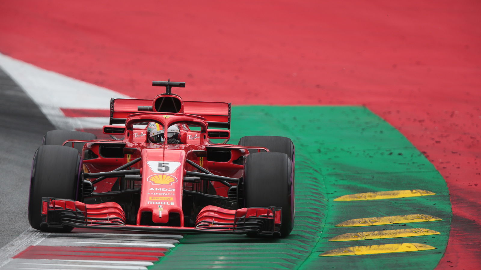 Chandhok: F1 racing should be decided ‘naturally’ on track