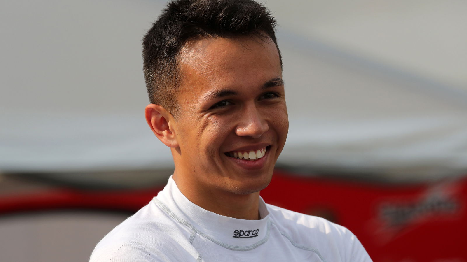 Albon menyelesaikan peralihan Toro Rosso F1 untuk 2019