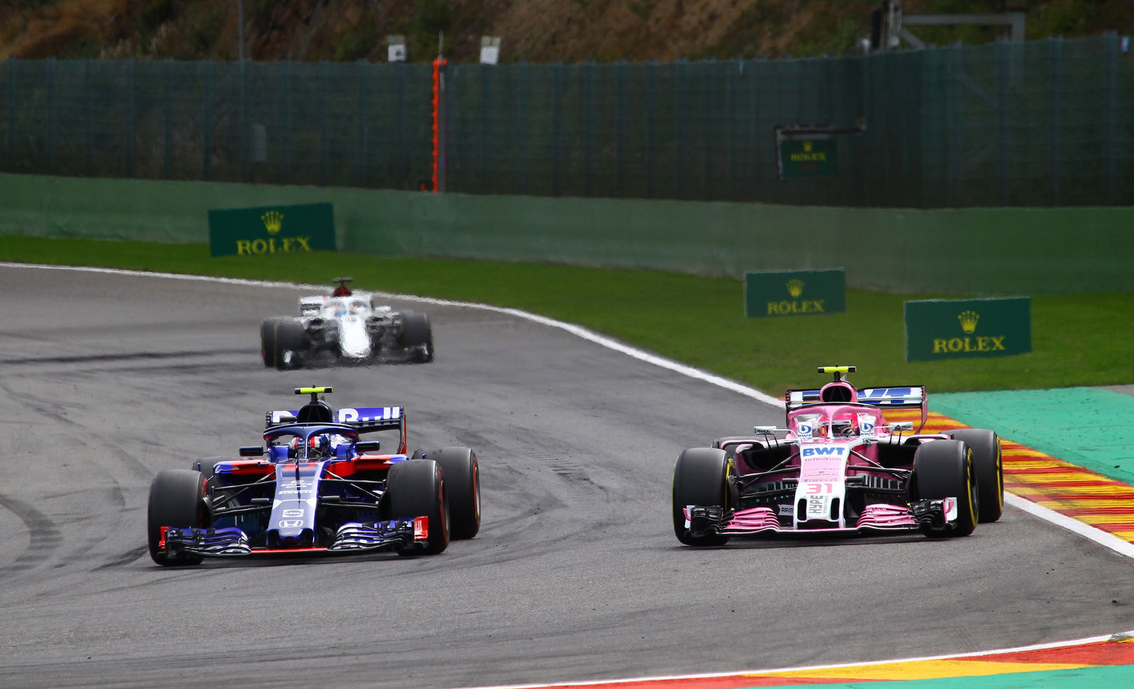 Bratches mengeluarkan peringatan baru atas masa depan F1 Silverstone
