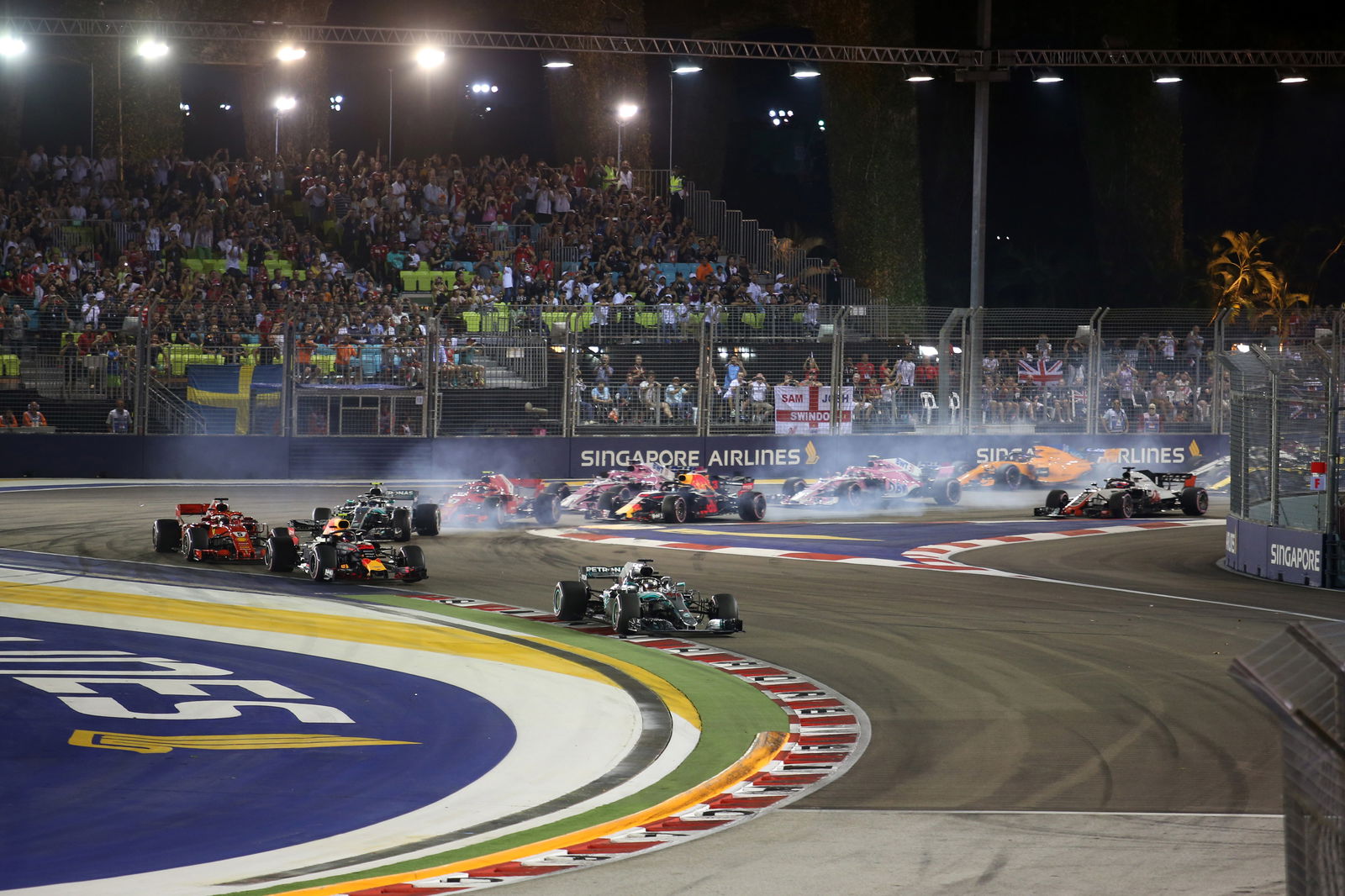 Channel 4 dan Sky memperpanjang kesepakatan TV F1
