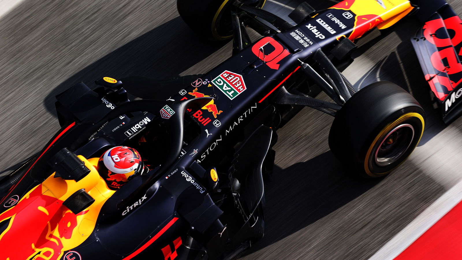Red Bull's Gasly 'terkejut' dalam kecelakaan uji coba F1