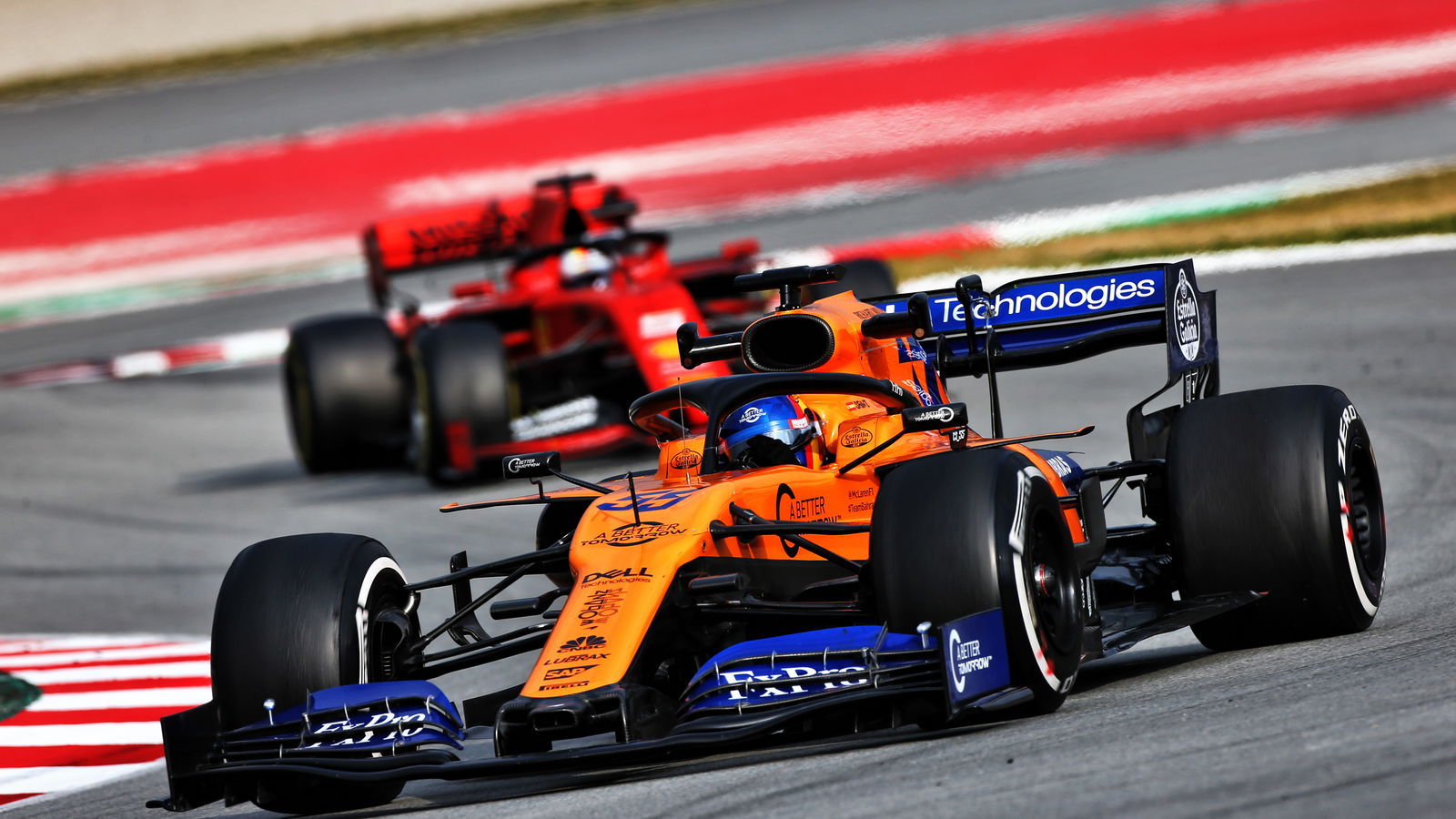Sainz tercepat saat Vettel jatuh dalam tes F1 pagi yang terganggu