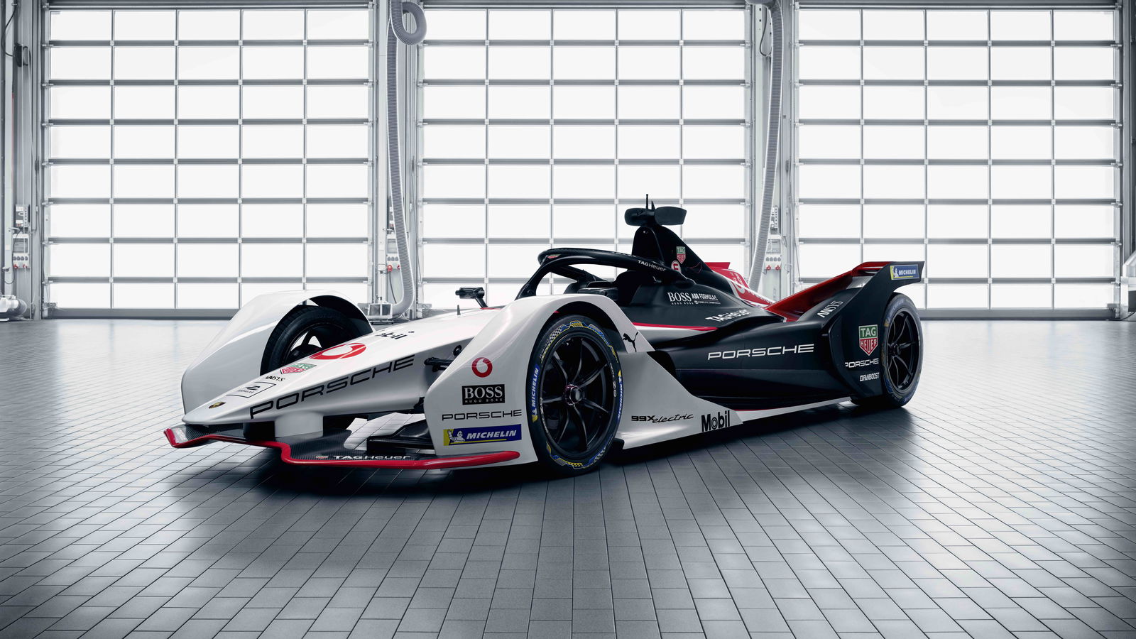 Porsche 2019/20 Formula E challenger revealed