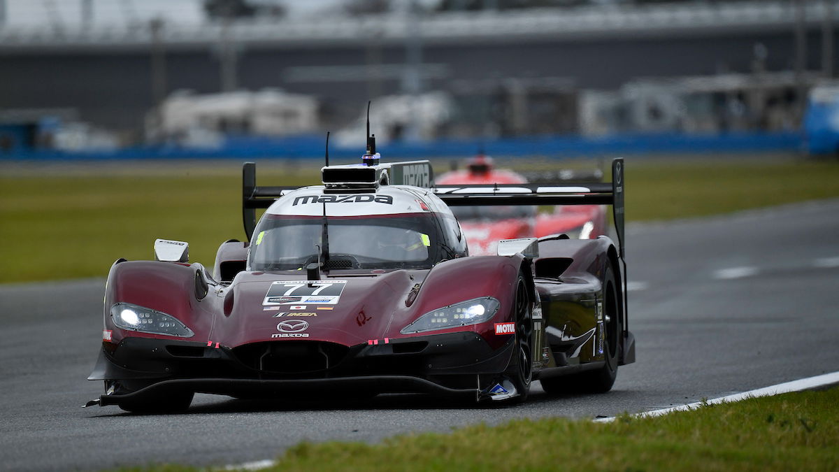 Jarvis takes Rolex 24 pole for Mazda; Alonso to start 6th