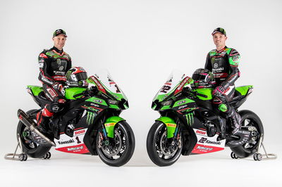 FIRST LOOK: Jonathan Rea and Alex Lowes present 2021 Kawasaki