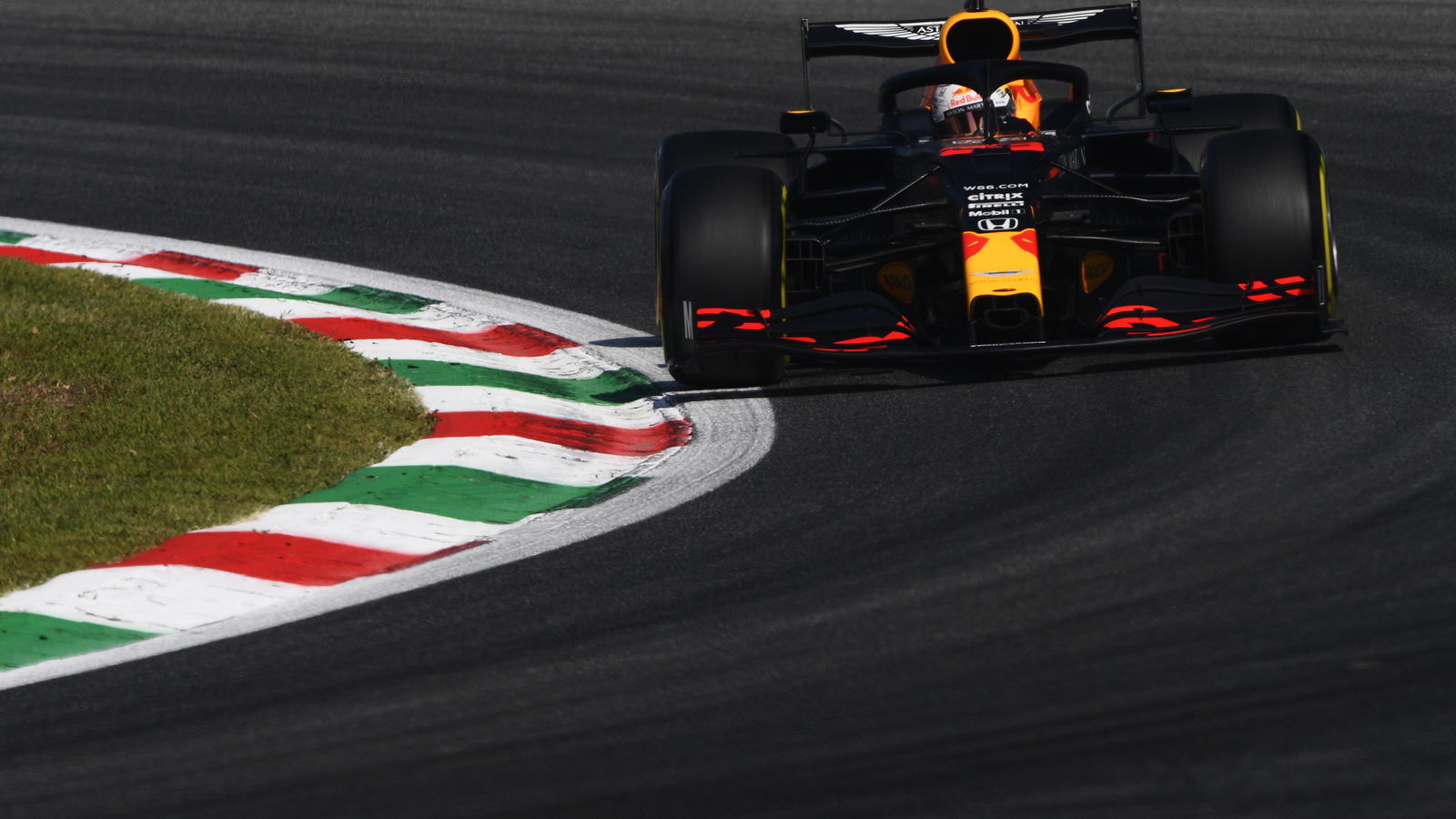 Verstappen: Red Bull needs to solve F1 grip issues at Monza