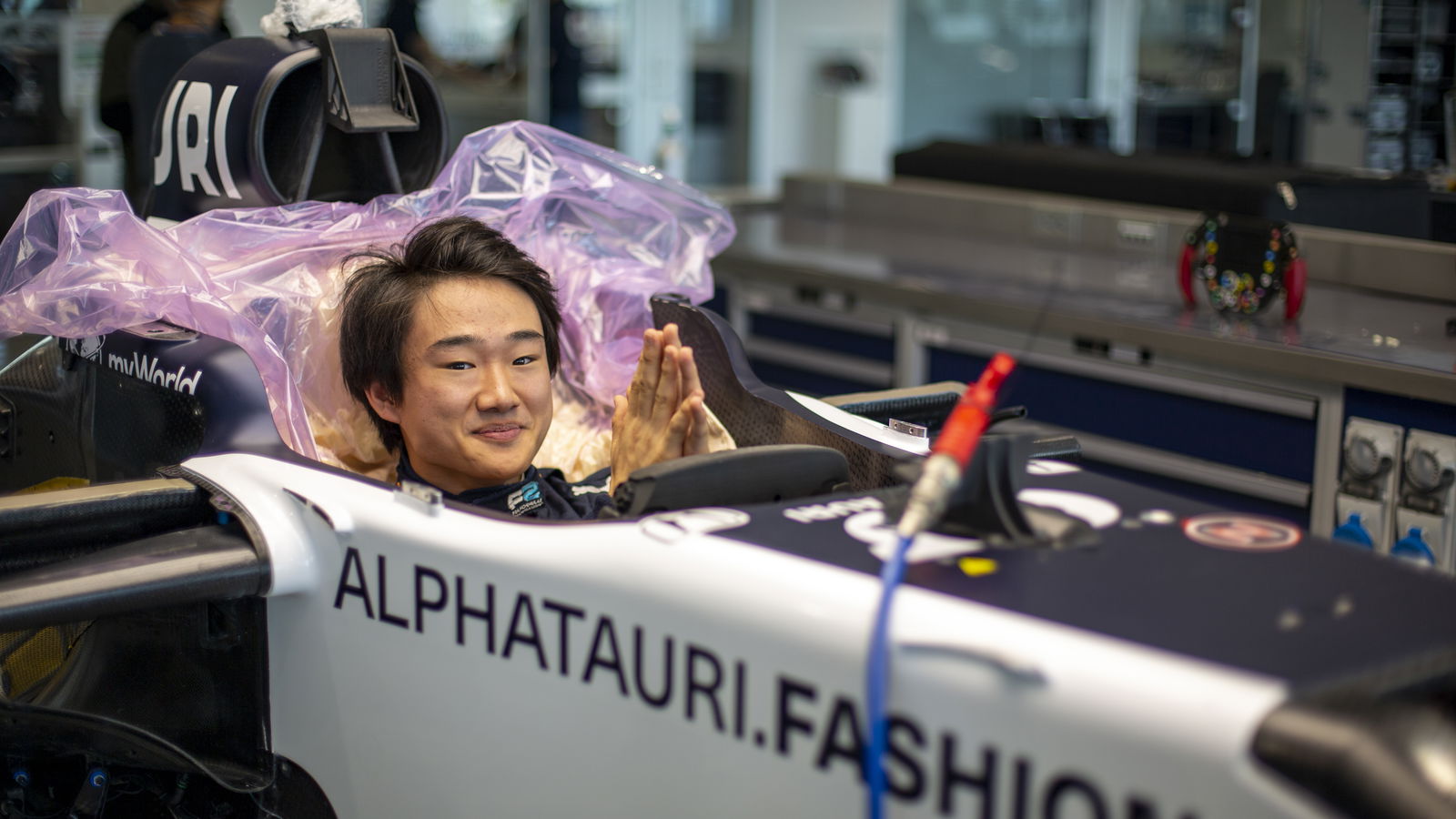 Tsunoda mendekati drive F1 2021 dengan tes AlphaTauri Imola