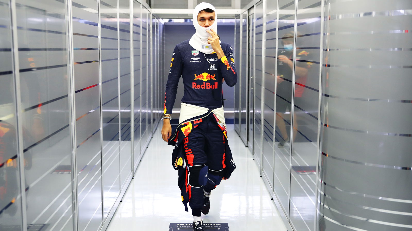Albon mengakui dia 'seharusnya lebih mundur' dalam kecelakaan GP Bahrain