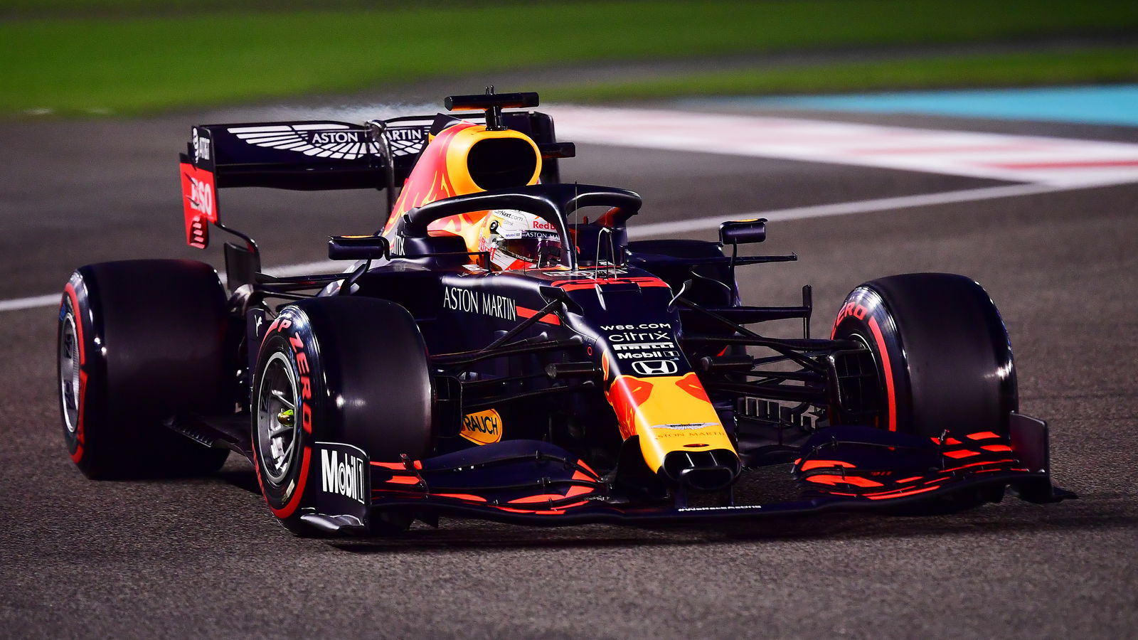 Tidak ada sponsor gelar F1 untuk Red Bull pada 2021 setelah keluarnya Aston Martin