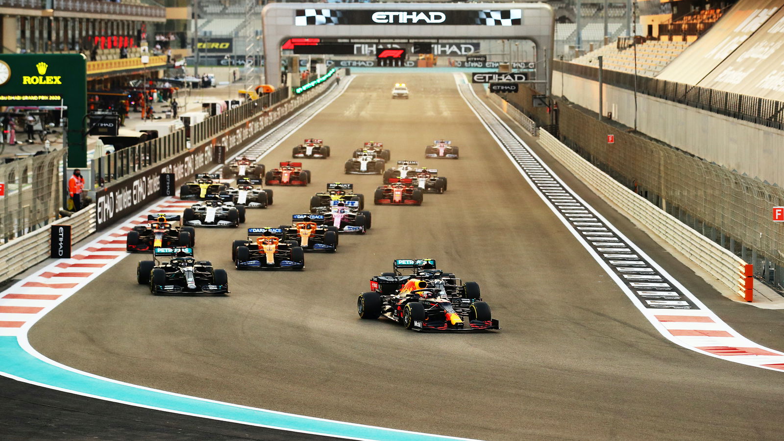 Verstappen imperious as Mercedes slump: F1 Abu Dhabi GP Winners & Losers