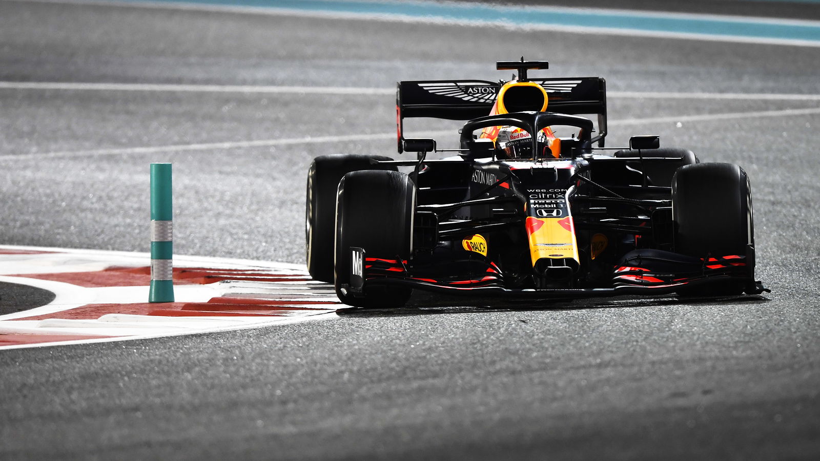 Verstappen had flashbacks to Spa, Imola F1 tyre issues in Abu Dhabi GP
