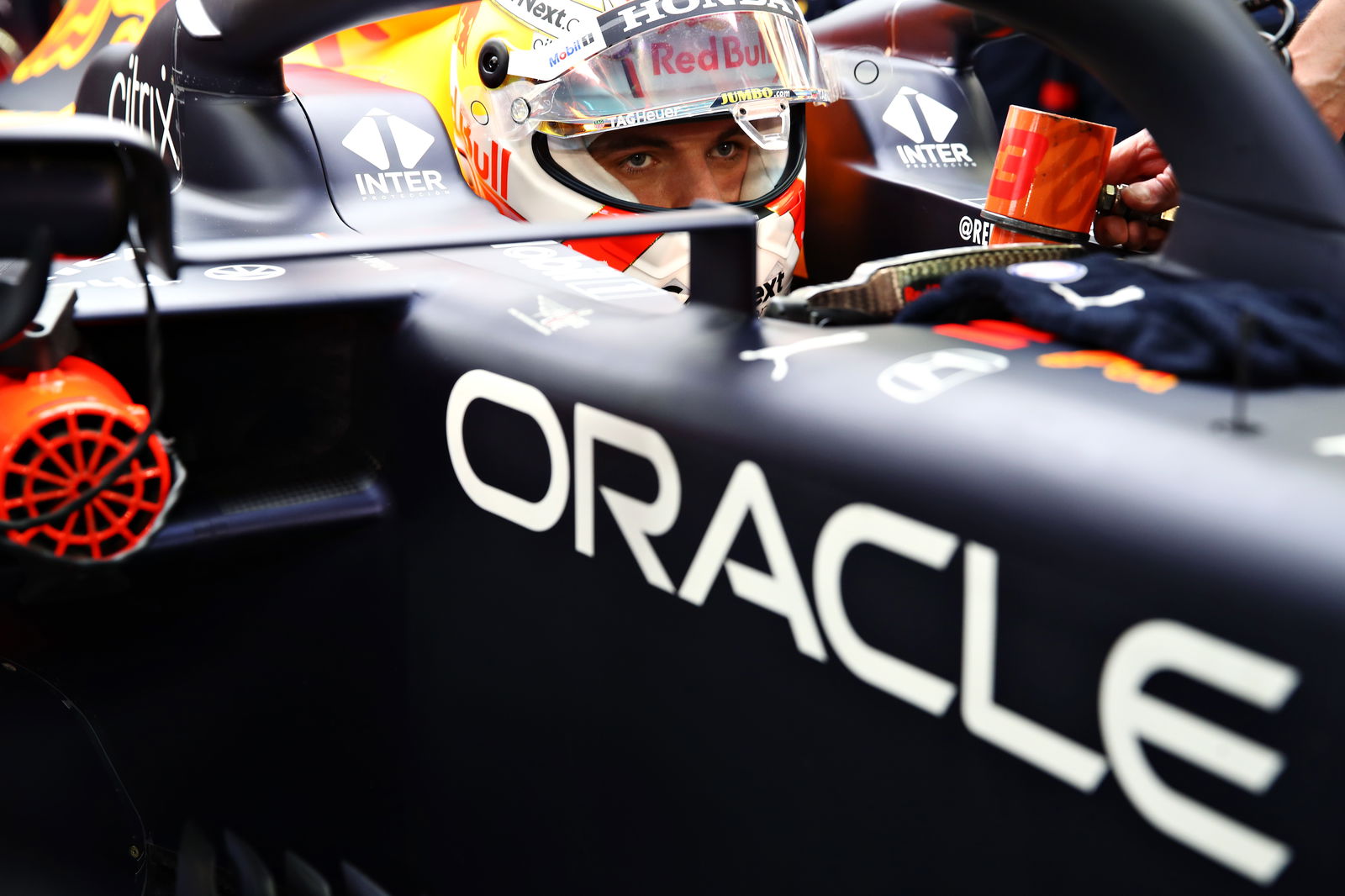 Rangkuman F1 GP Bahrain - Jumat: Potensi Kualifikasi Sengit?