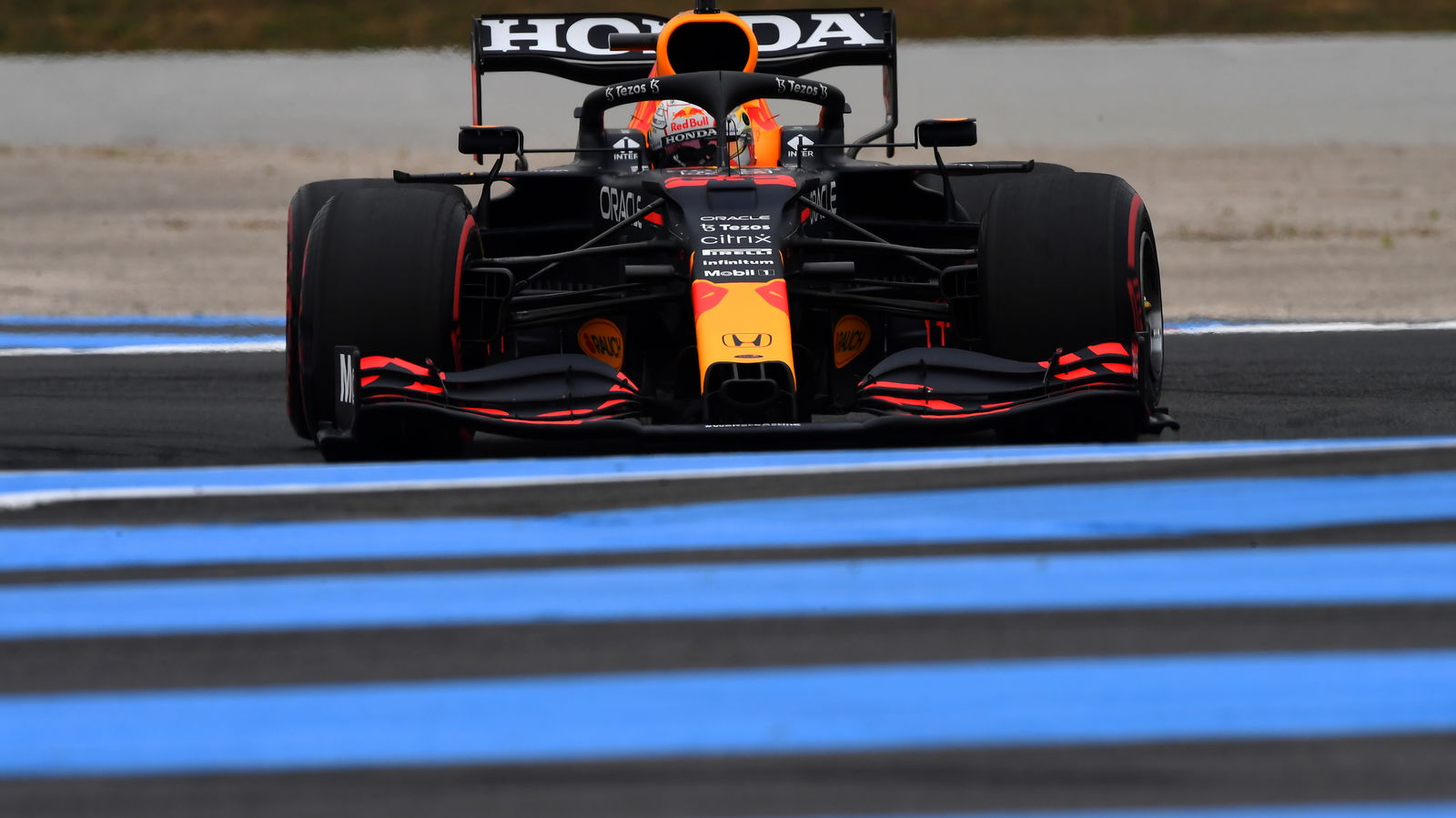 F1 GP Prancis: Brilian, Verstappen Kalahkan Hamilton untuk Pole