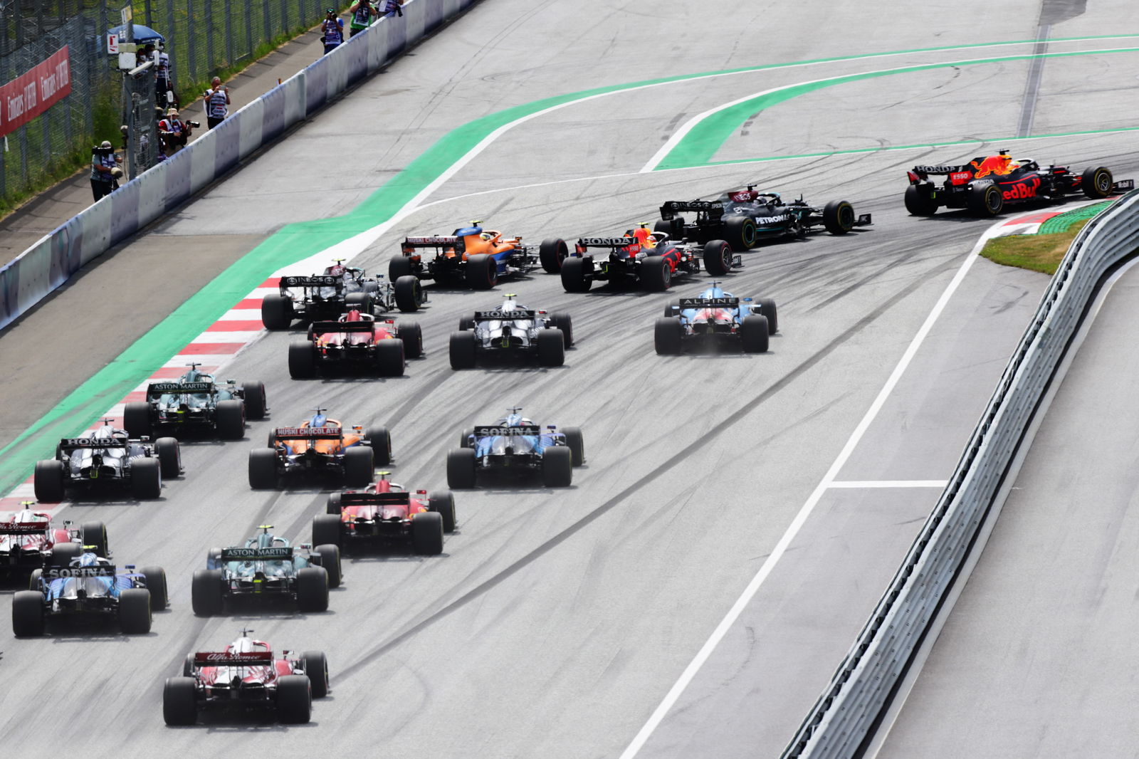 Valtteri Bottas Ingin Mercedes Menerima Fakta Red Bull Lebih Kencang