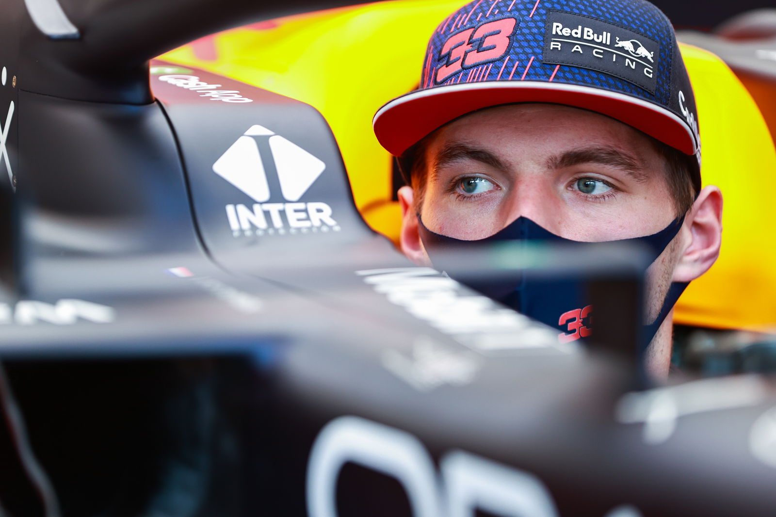Verstappen: Hamilton celebrations showed ‘how Mercedes really are’