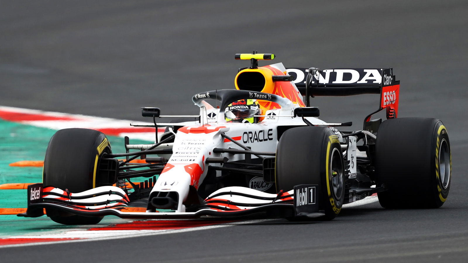 Perez akan perlakukan Hamilton 'seperti rival lainnya' di F1 GP Turki