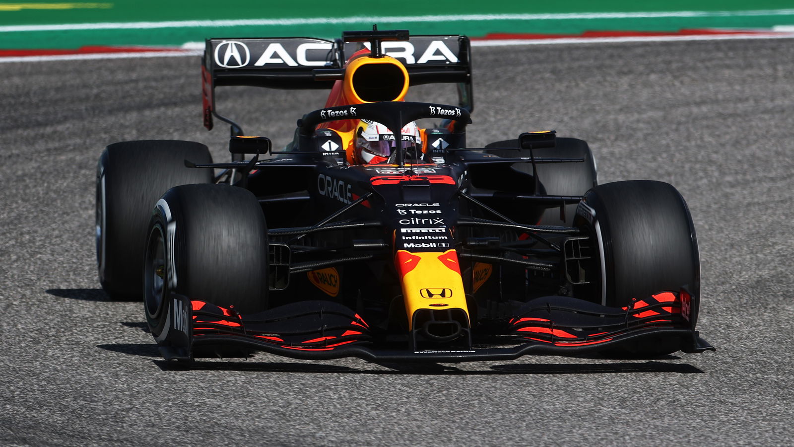 Verstappen Bendung Hamilton untuk Kemenangan F1 GP Amerika Serikat