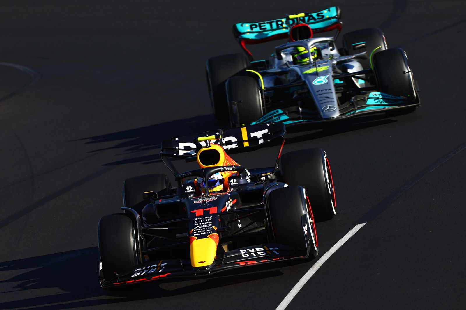 Could Hamilton join Ferrari before he retires from F1?