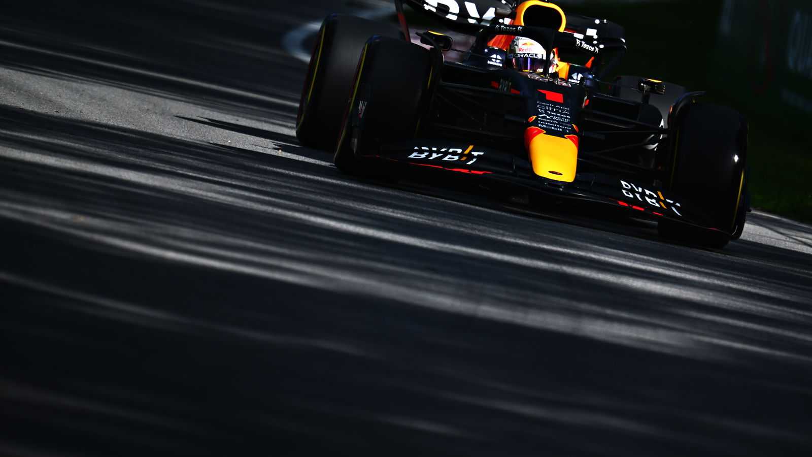 Verstappen edges out Leclerc in second Canadian GP practice, Hamilton 13th