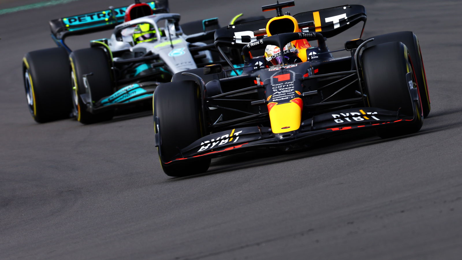 Apakah Rivalitas F1 Hamilton-Verstappen Dimulai Kembali?
