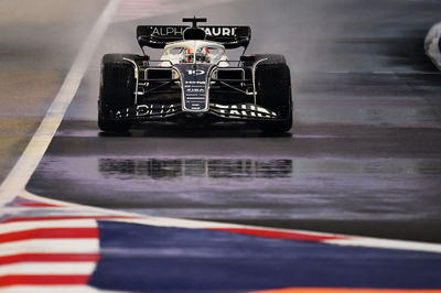 F1 GP Singapura: Leclerc Pimpin FP3, Mercedes Kesulitan