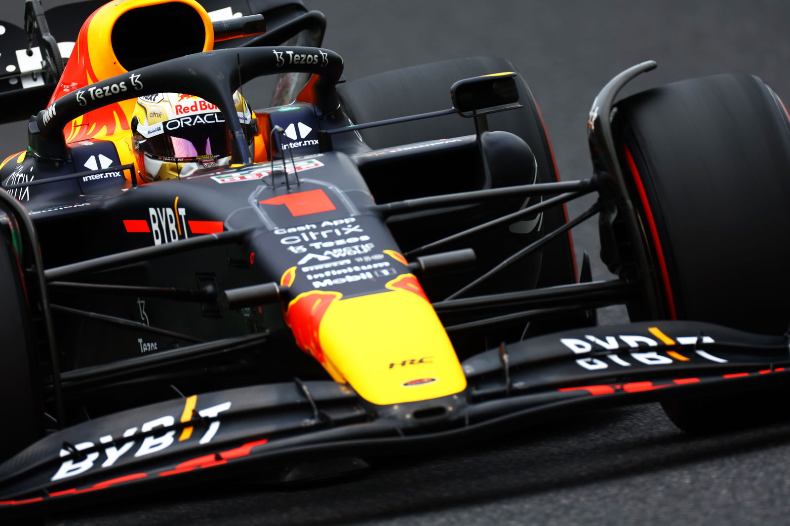 The “valuable experience” Schumacher can gain learning from Hamilton