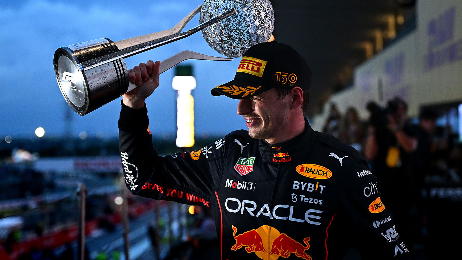 Will Verstappen stay with Red Bull forever, or retire early? 