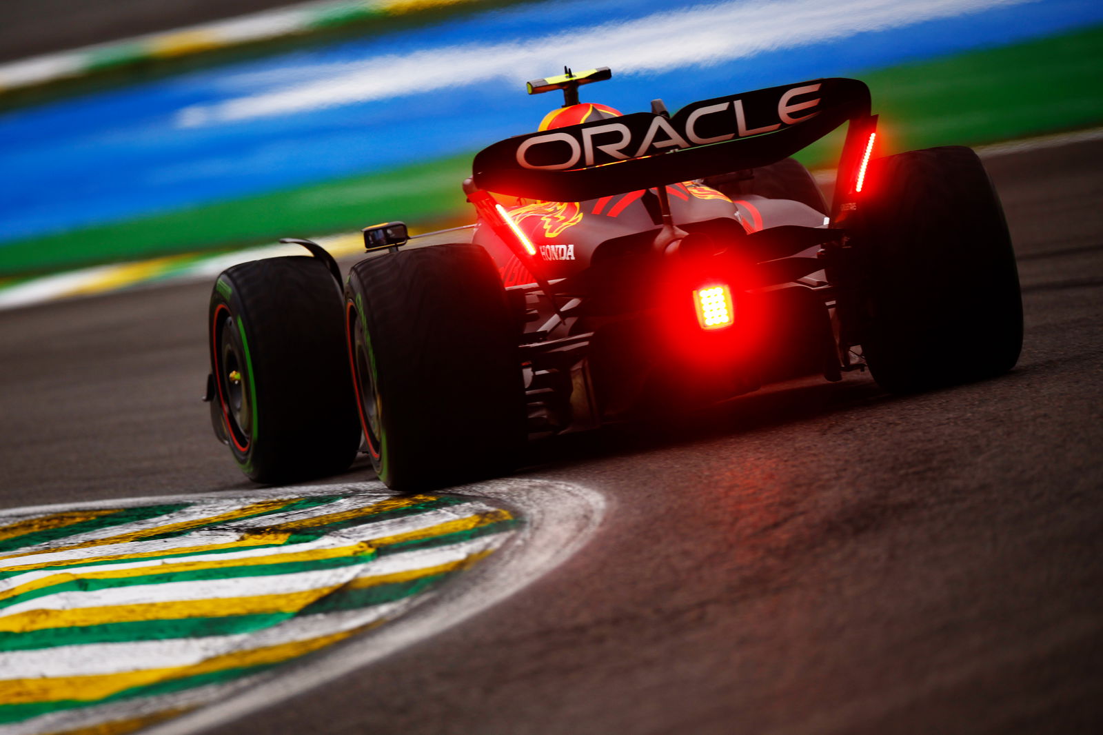 F1 GP Sao Paulo: Magnussen Rengkuh Pole Perdana Sensasional