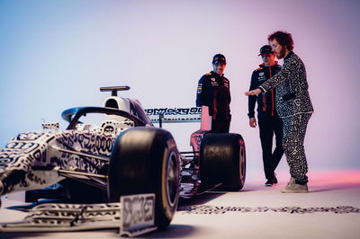 Red Bull to auction black and white livery | Fans to design RB19 in US races