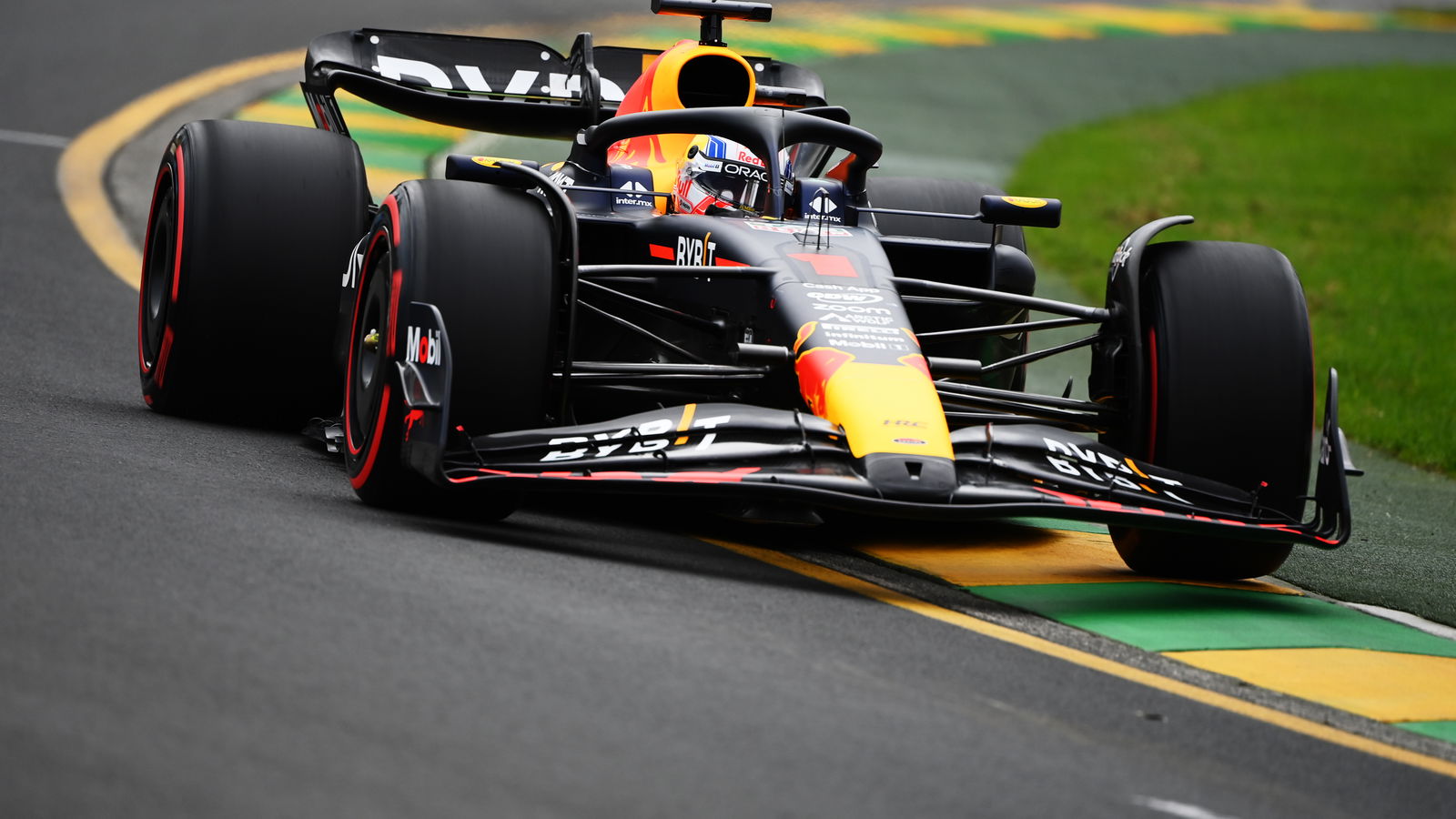 F1 GP Australia: Verstappen Ungguli Duo Mercedes, Perez Terakhir