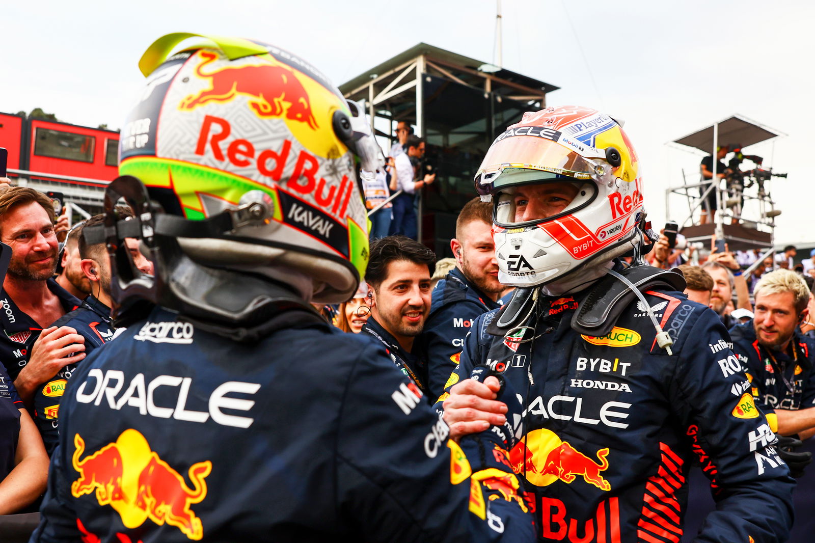 Russell: No need to clear air with Verstappen despite Baku bust-up