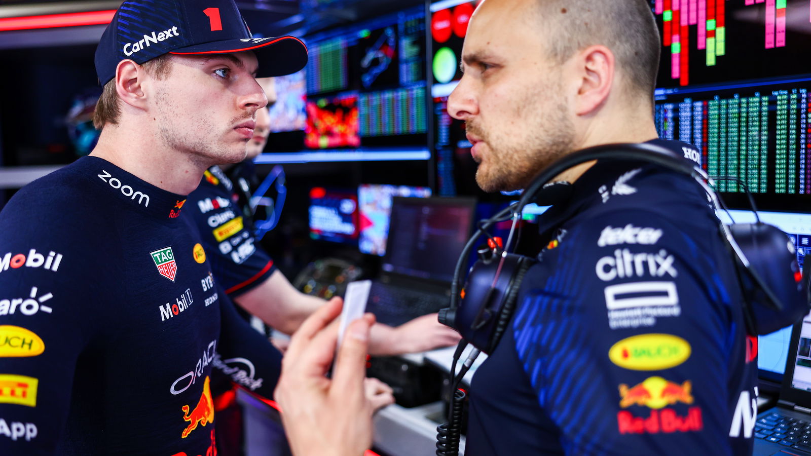 Pertaruhan Ban di Balik Comeback Verstappen di Miami