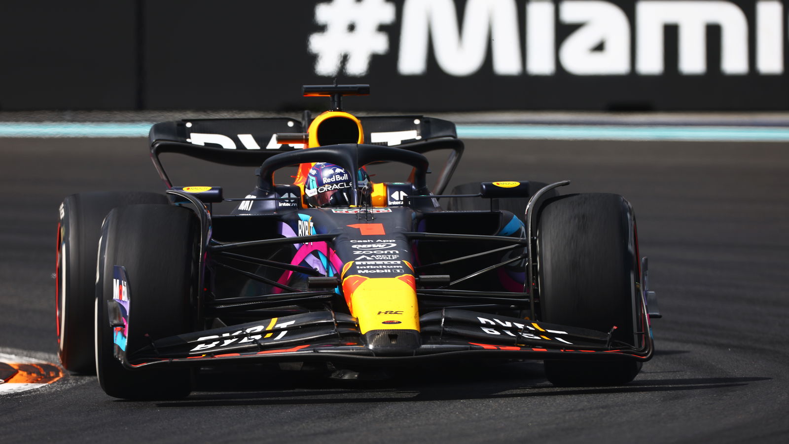 F1 GP Miami: Verstappen Pulih untuk Kalahkan Checo dari P9