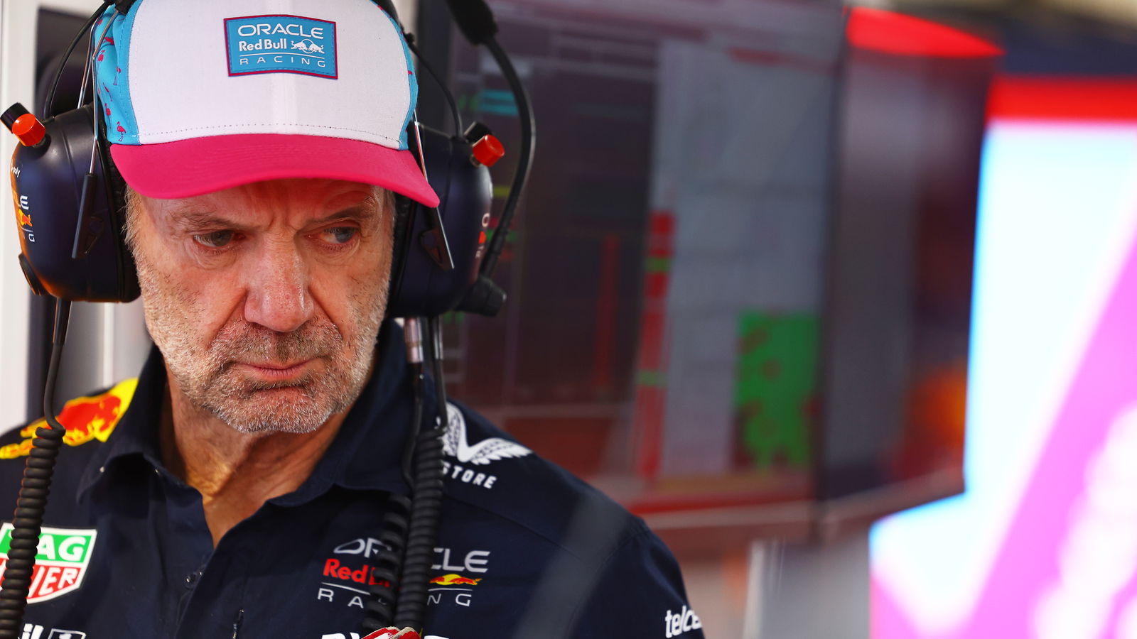 Newey declined Mercedes offer to stay with Red Bull 