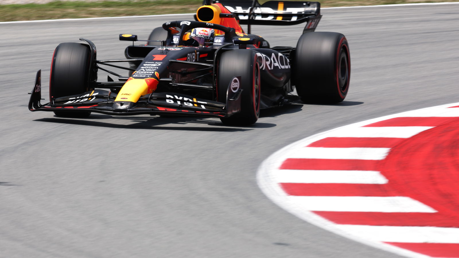 F1 GP Spanyol: Verstappen Tak Tersentuh pada Sesi Pembuka