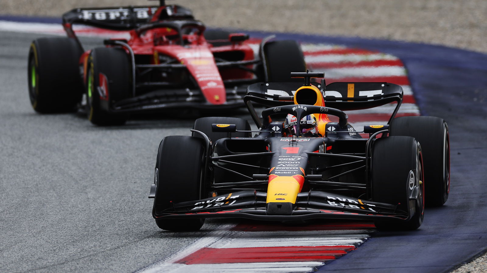 F1 GP Austria: Verstappen Menang, Hamilton Dihukum Penalti