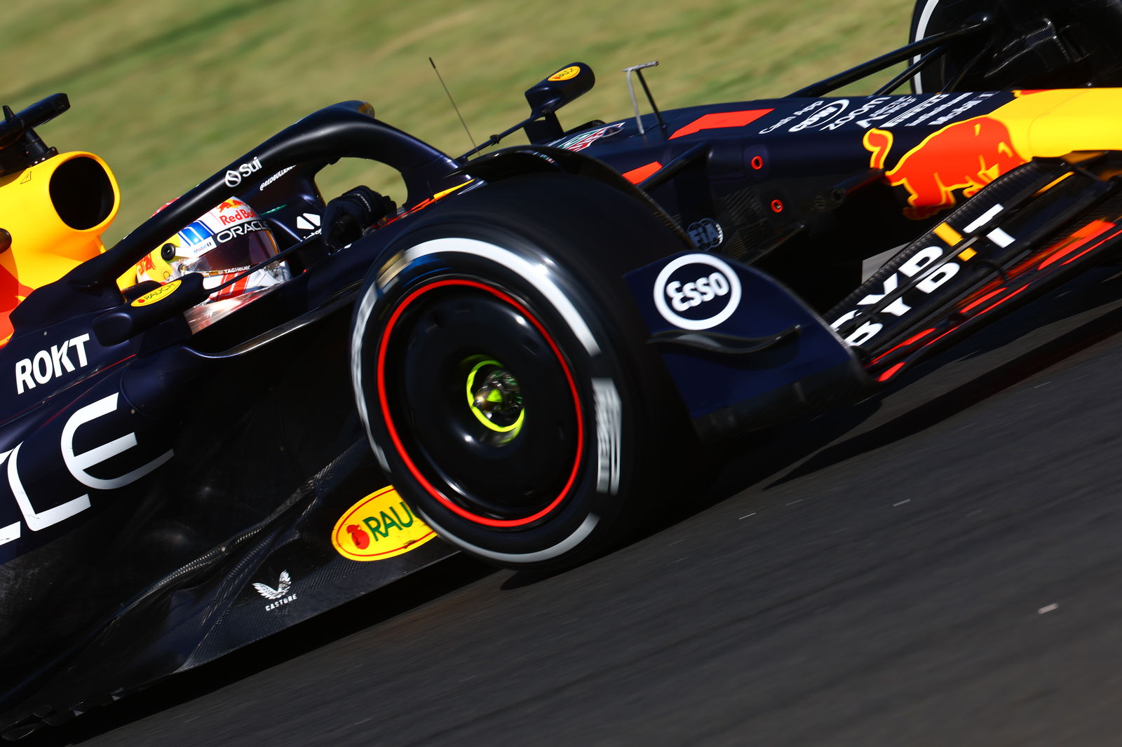 Horner 'sending bill' to Norris for Verstappen trophy smash