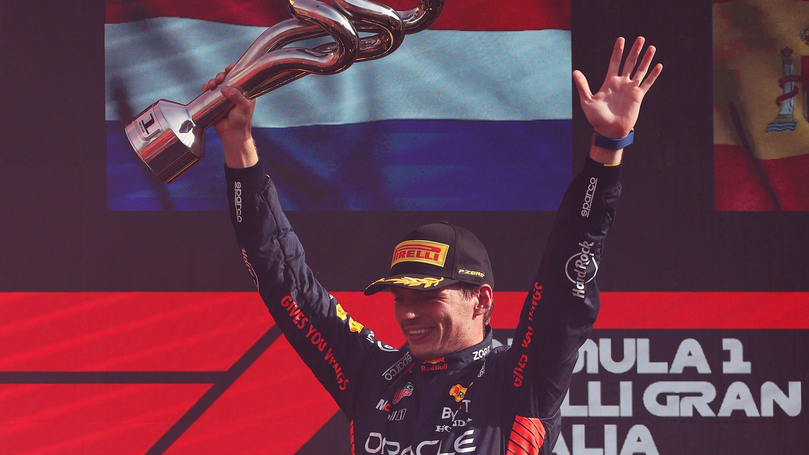 Red Bull Memesan Lemari Trofi Baru di Tengah Dominasi Verstappen