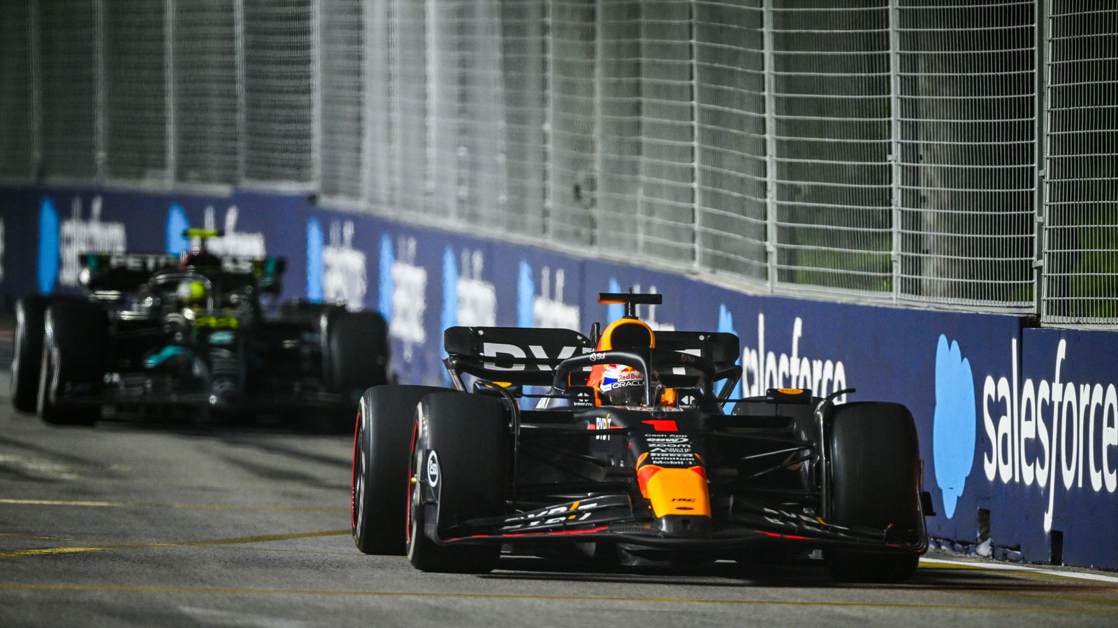 Mercedes predict Red Bull Singapore “mistake won’t happen again”