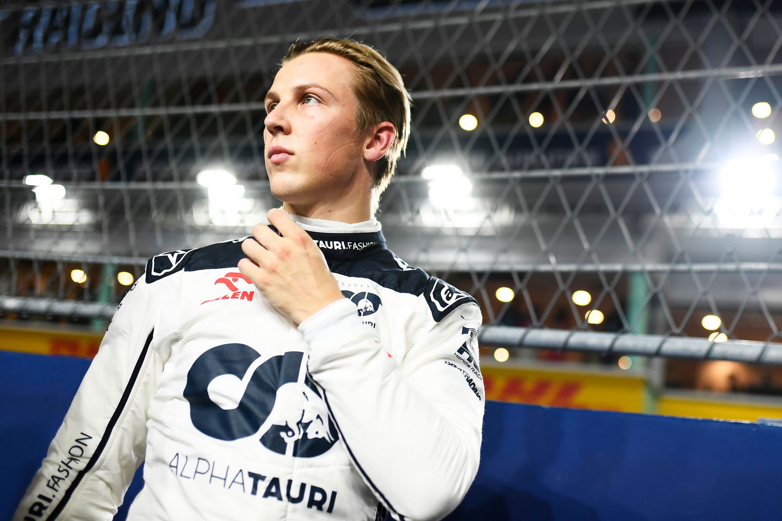 Teori Hamilton Tentang Penurunan Red Bull di Singapura
